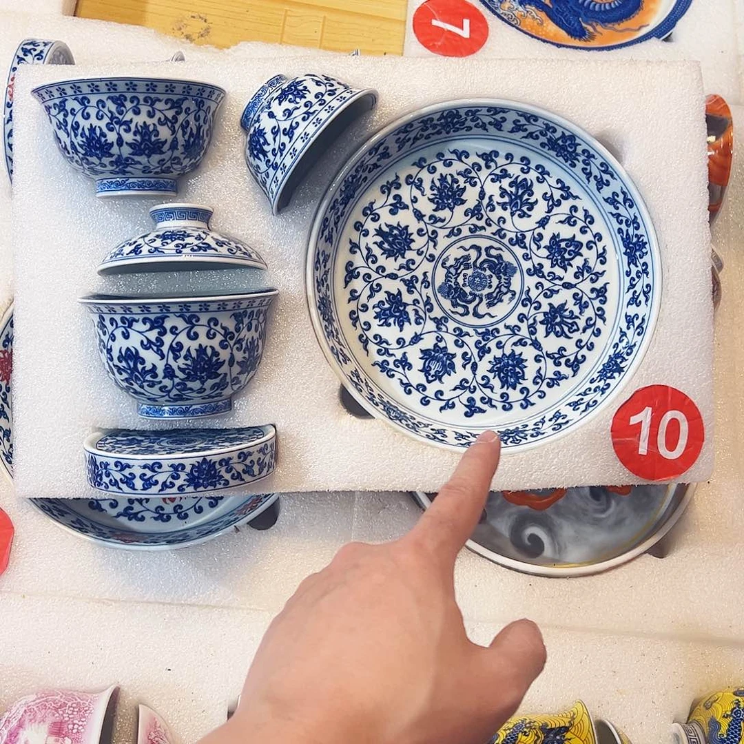 嘿***Q青花缠枝莲五件套