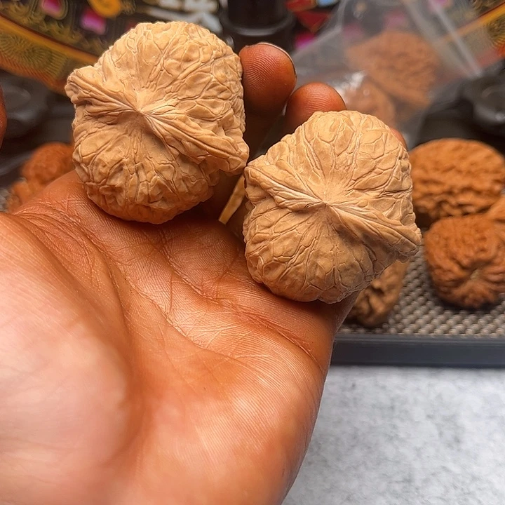 文玩核桃吊坠哈哈哈哈哈哈哈哈哈