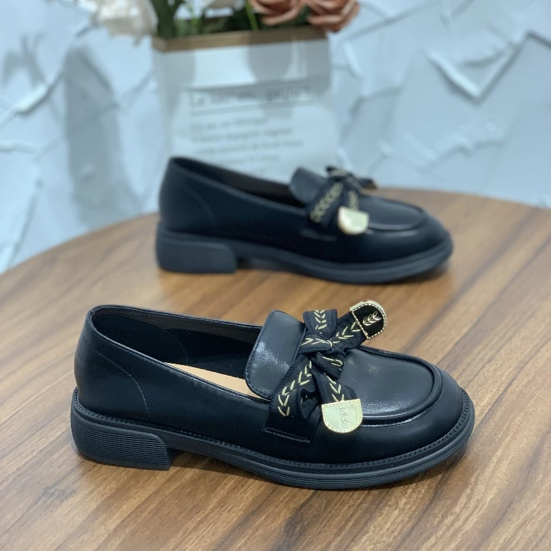 黑色小皮鞋女款2025新款春季平底乐福鞋软底爆款jk单鞋英伦一脚蹬