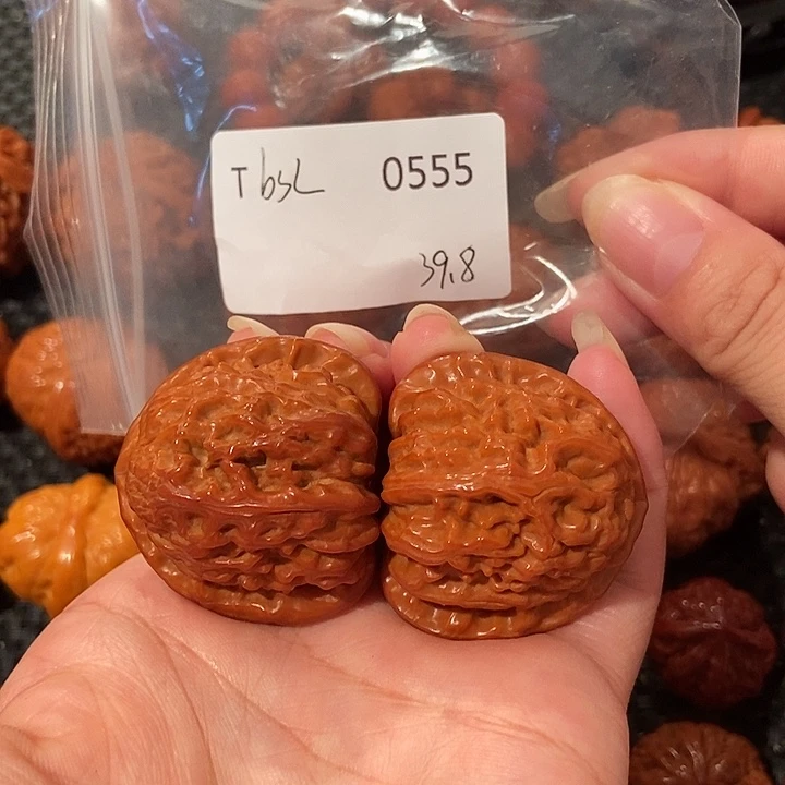 吊坠文玩核桃白狮子39.8