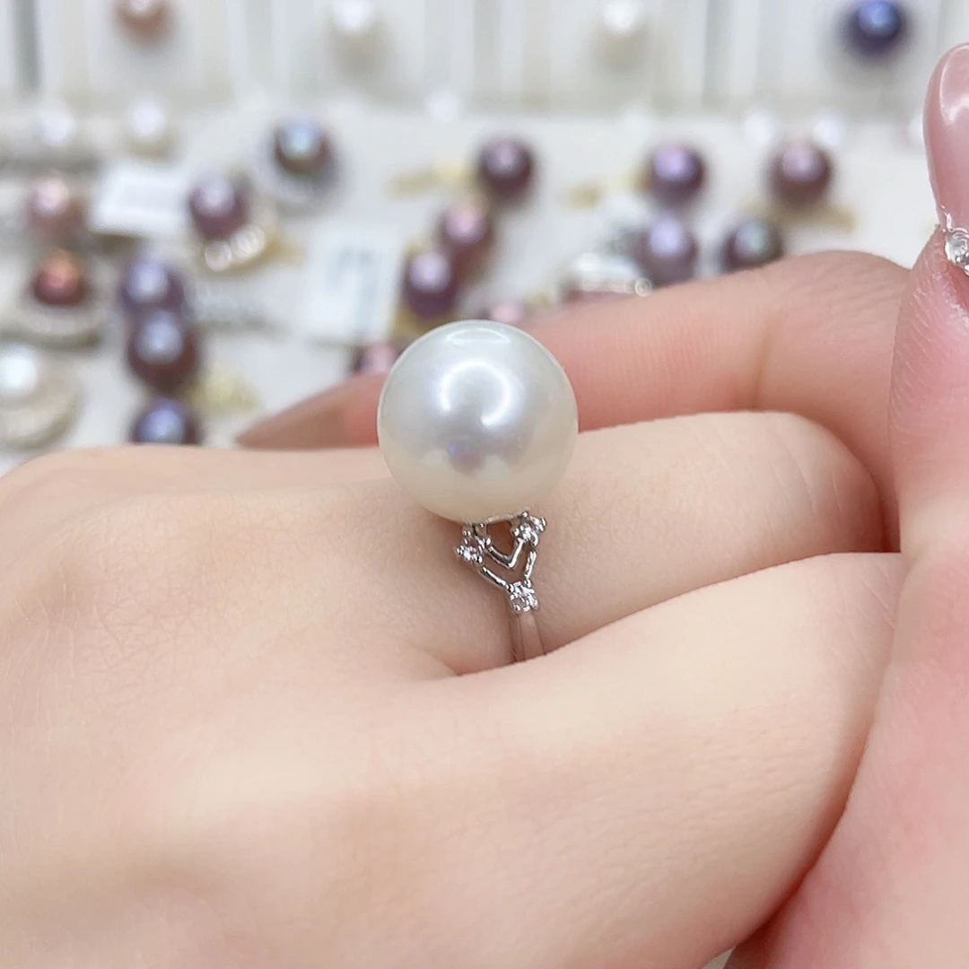 淡水珍珠吊坠(赠链)未镶嵌