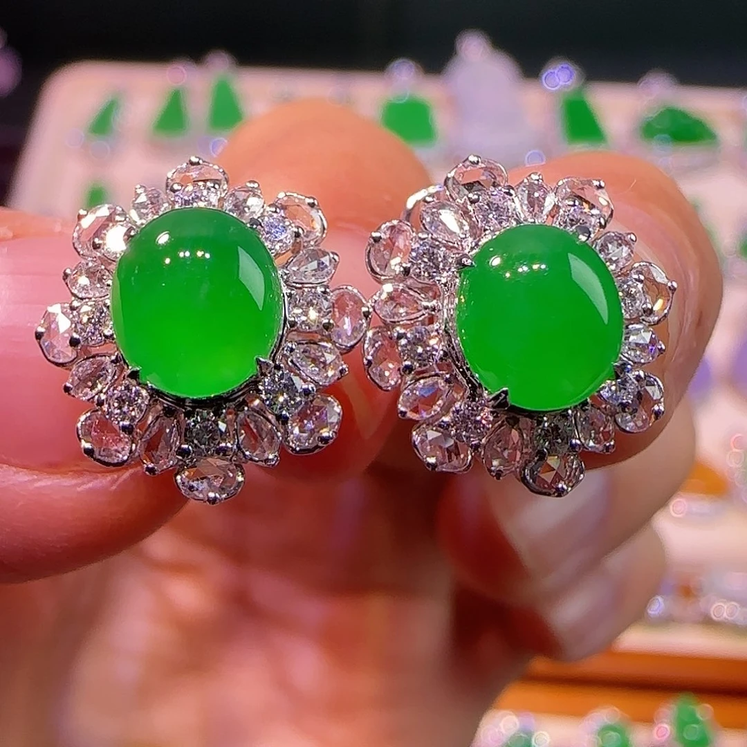 翡翠18K金镶嵌耳环