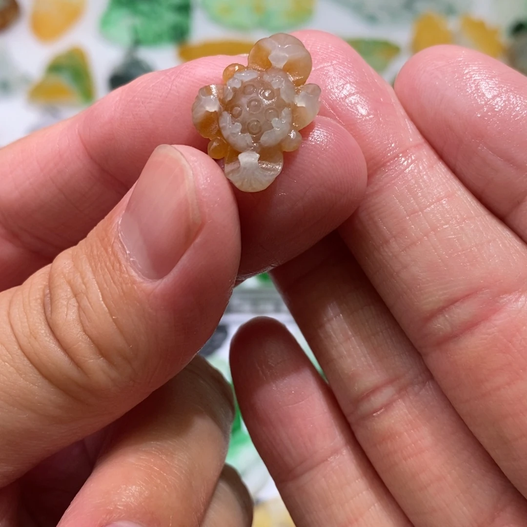十***风定制翡翠未镶嵌吊坠