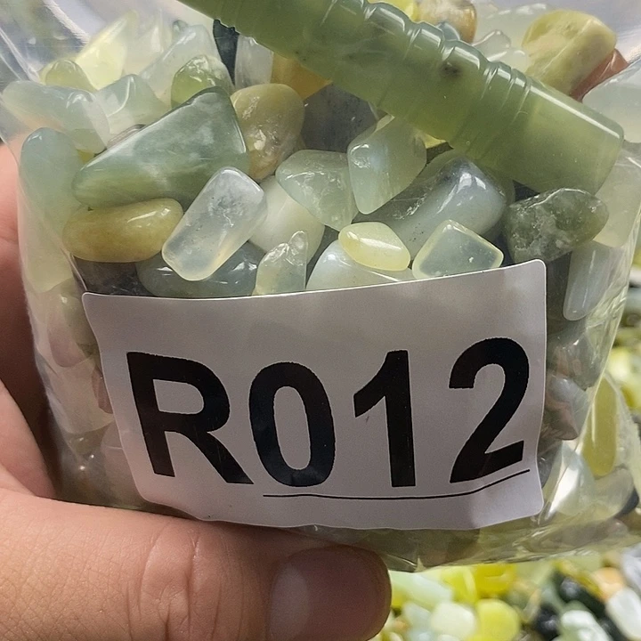 蛇纹石玉未镶嵌鱼缸石