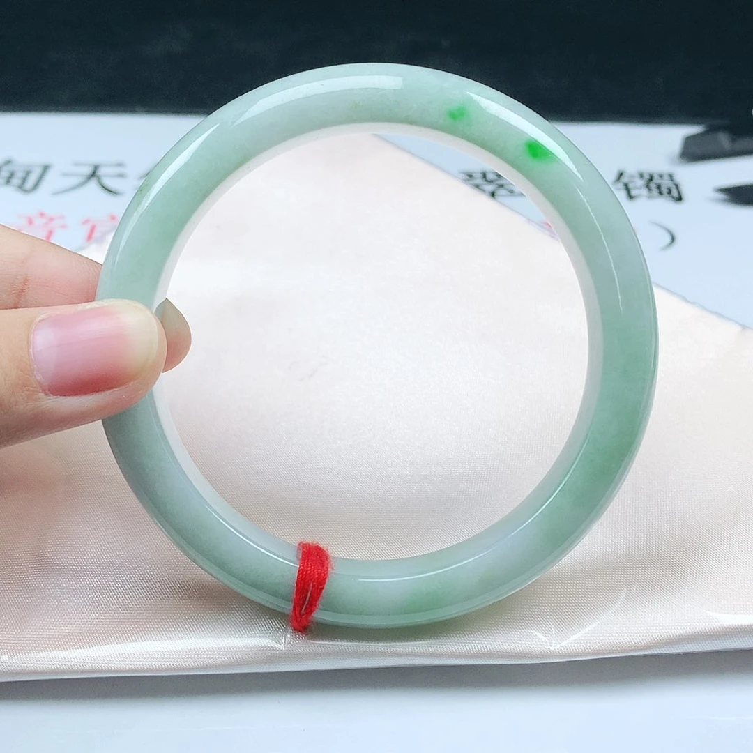 翡翠手镯未镶嵌5011正