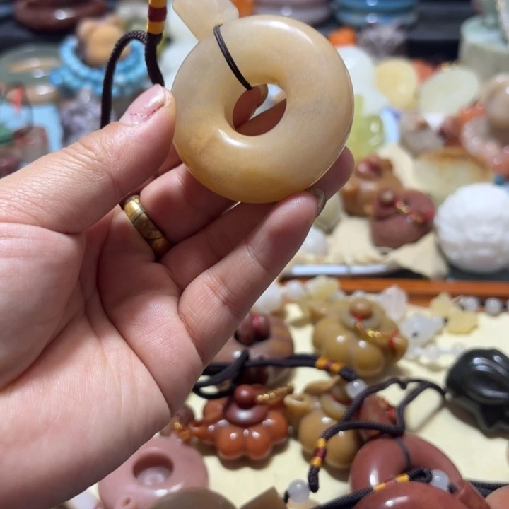 石英岩玉合金手链