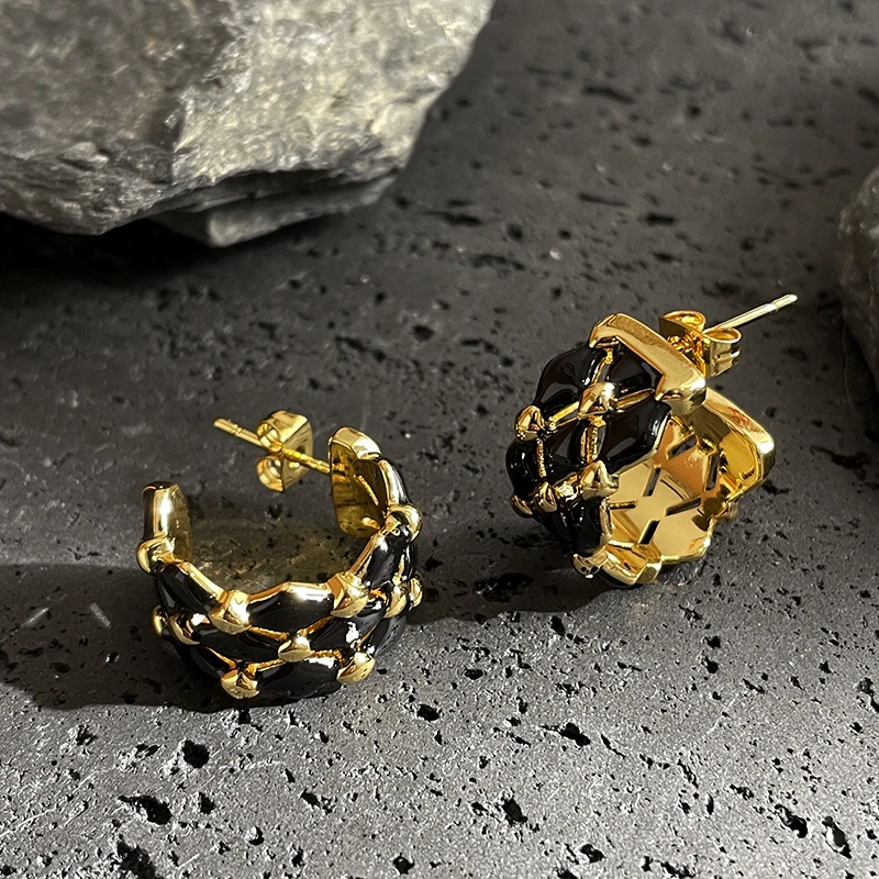 铜合金耳饰 法式复古高级感金属黑金珐琅耳钉