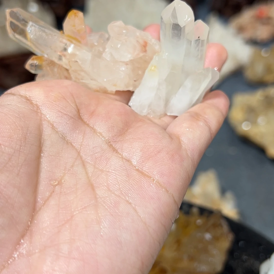 山***草未镶嵌珠宝半成品水晶