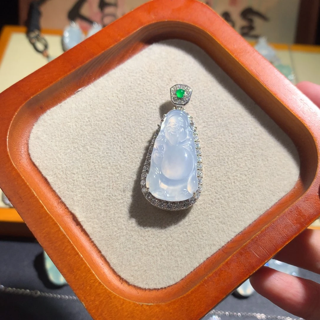 翡翠银S925镶嵌颈饰财