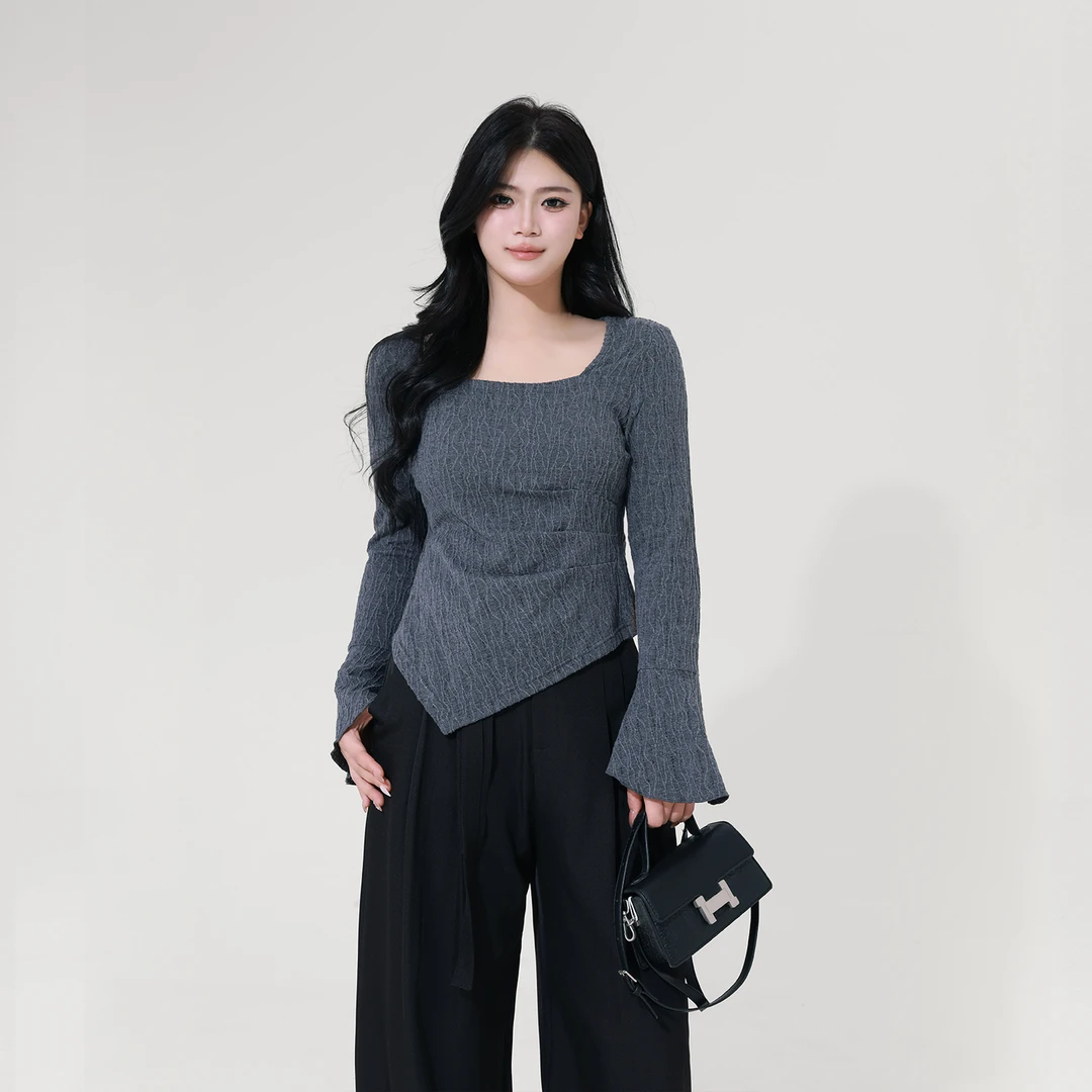 【曼乐之城】蛋妹观与大码女装微胖mm秋复古方领显瘦上衣DM32222