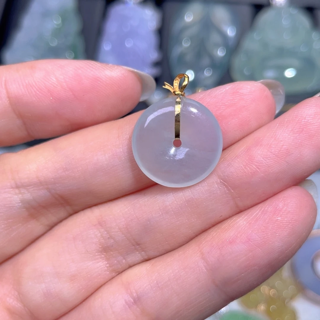 颈饰18K金镶嵌翡翠翡翠