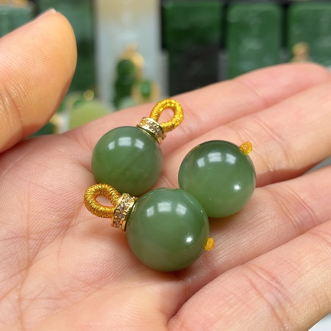 和田玉未镶嵌颈饰卡14拍一发一