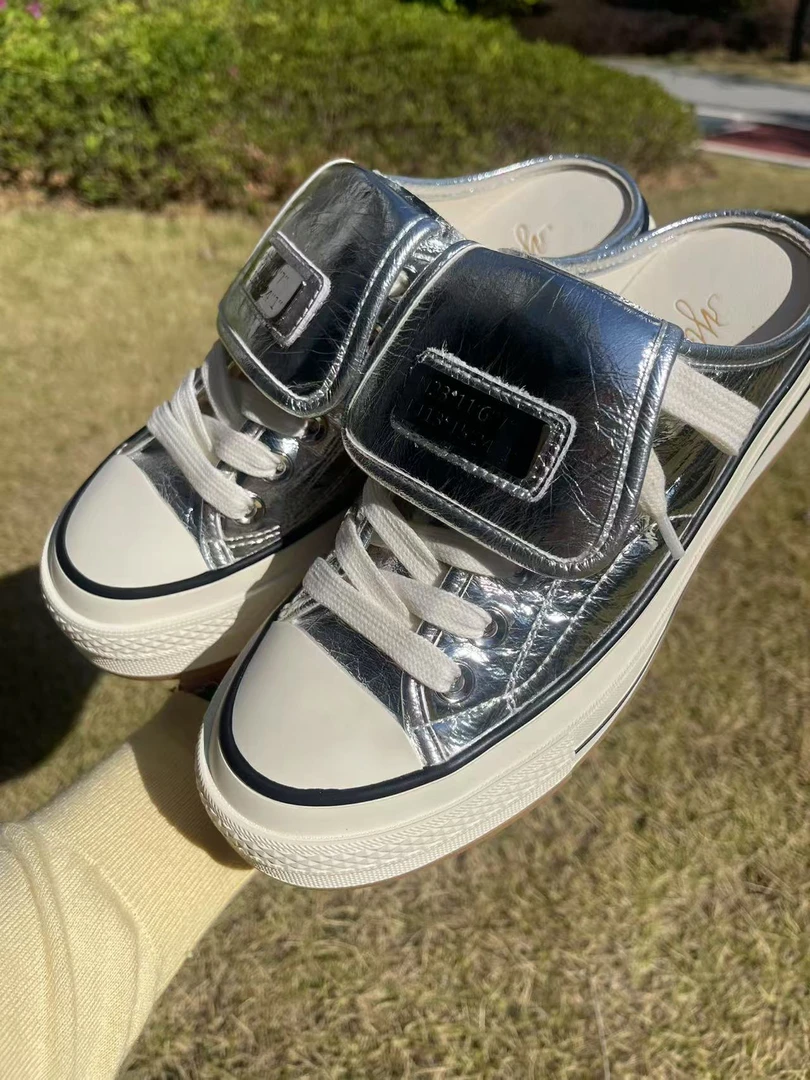 包头黑色交叉绑带透气休闲拖