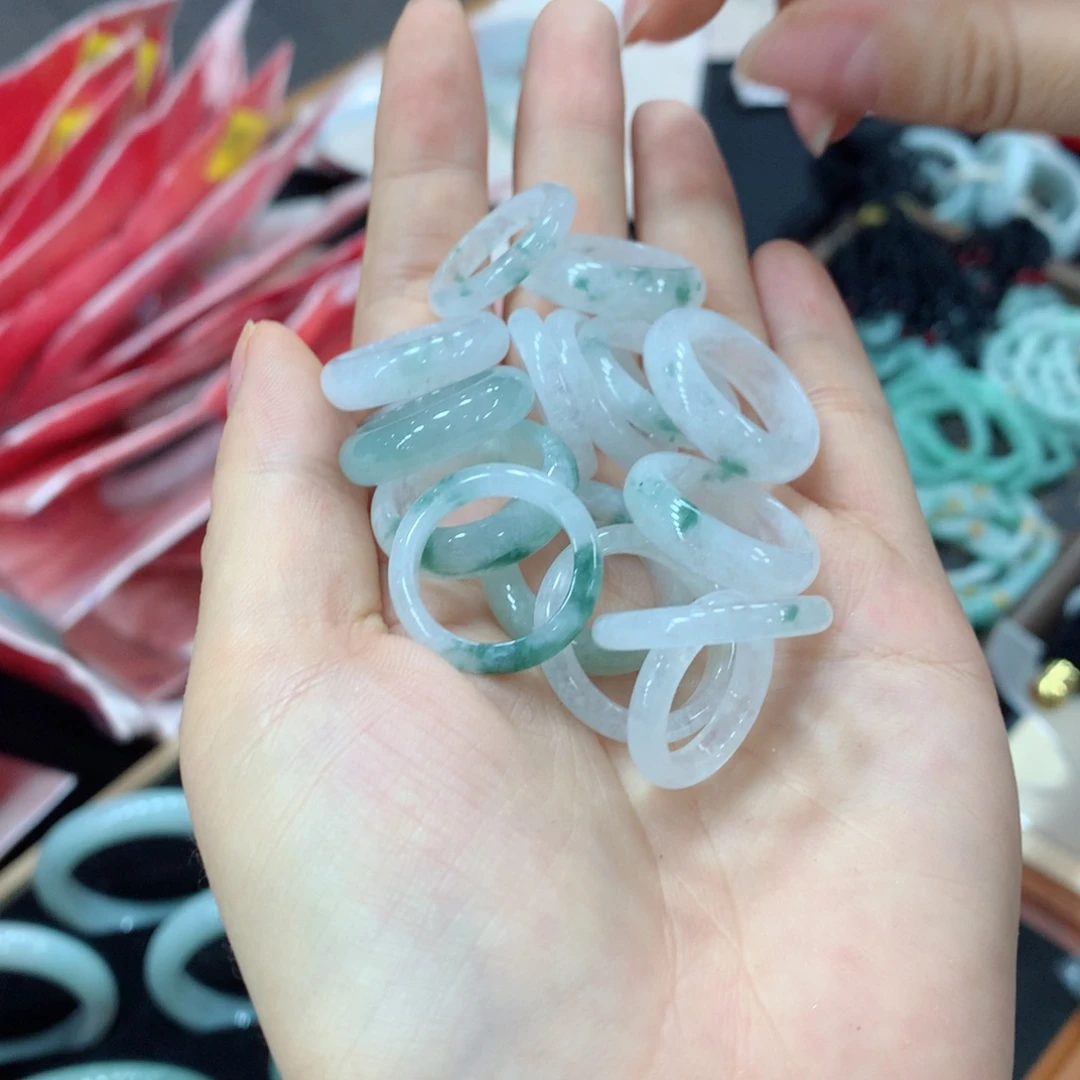 翡翠未镶嵌戒指多样性发1