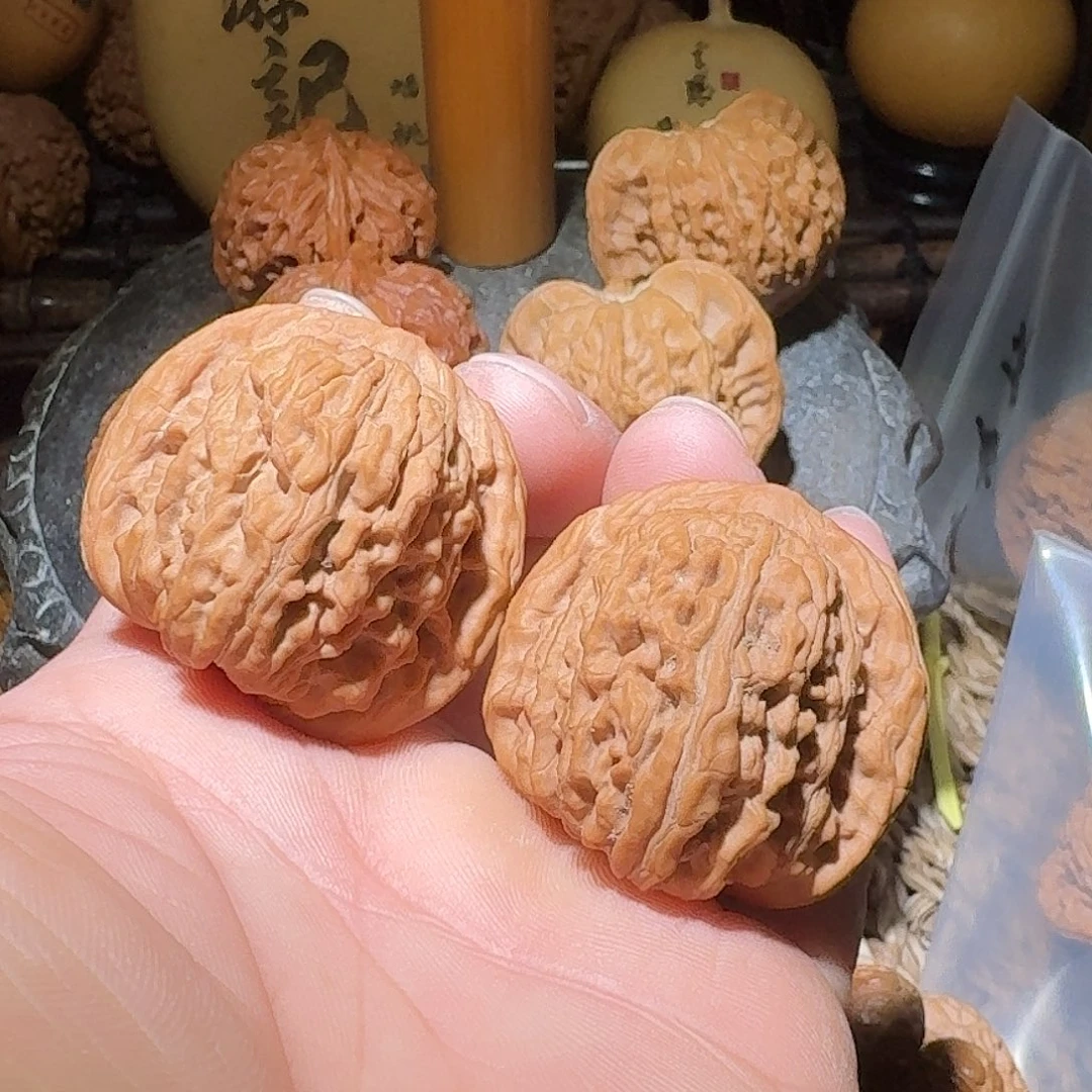 文玩核桃把件38尺全品山地四座楼