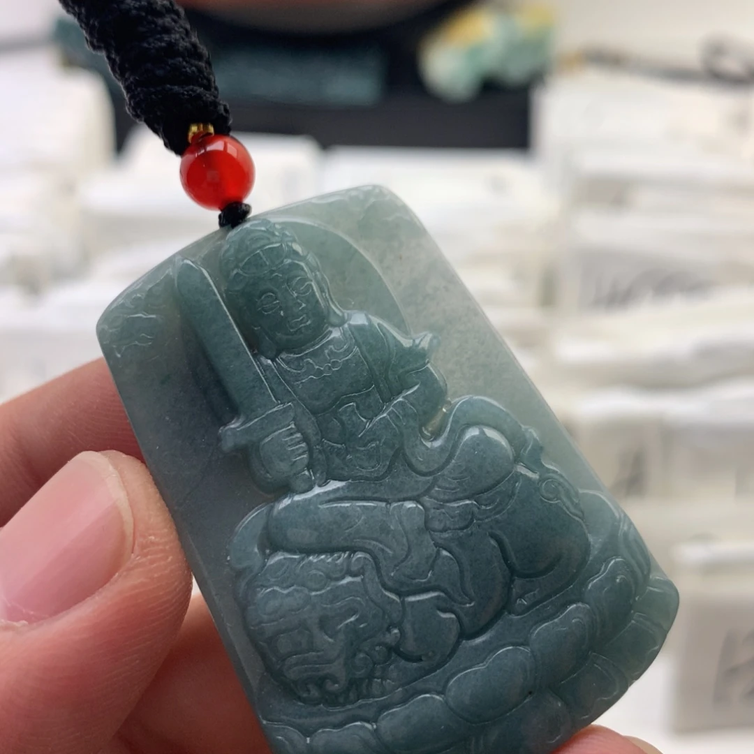 颈饰未镶嵌翡翠文殊