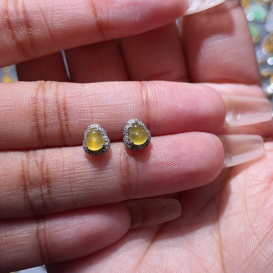 吊坠(不含链)18K金镶嵌翡翠?*好