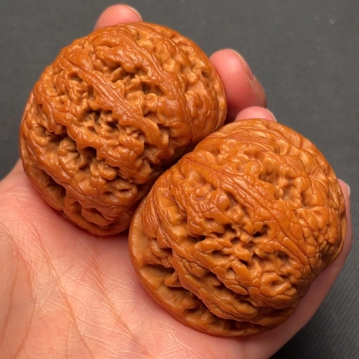菩提籽类秦岭野生核桃文玩