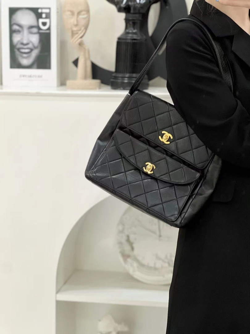95新 Chanel/香奈儿 香奈儿黑金羊皮竖版口袋单肩包/优选