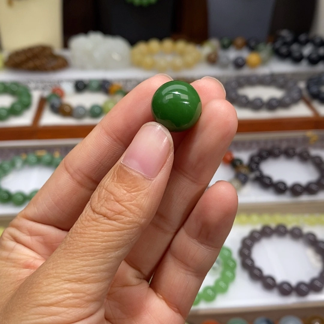 三***官和田玉未镶嵌吊坠(不含链)14