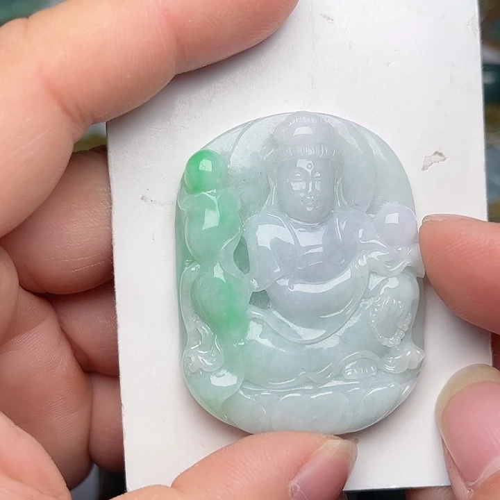 翡翠颈饰未镶嵌观音