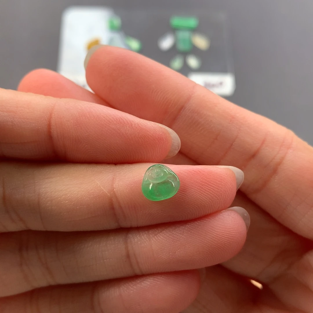 裸石翡翠翡翠佛公