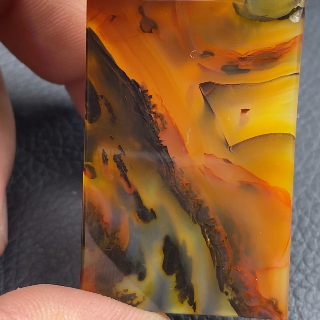 玛瑙/玉髓颈饰未镶嵌天*