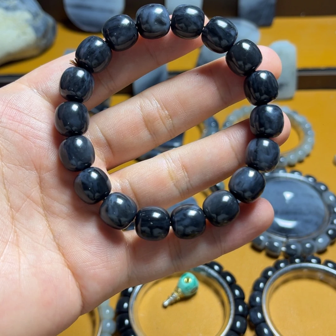 纹***道和田玉未镶嵌手链不退换