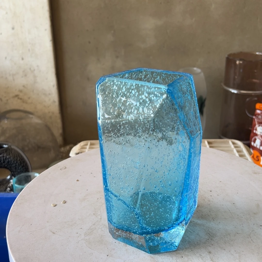 弘扬琉璃花器微瑕高度20
