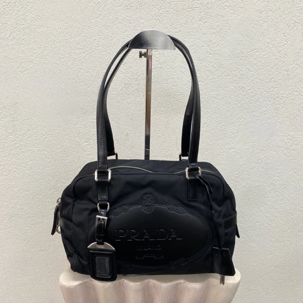 95新 Prada/普拉达 黑色降落伞拼皮大标波士顿单肩包长24 118623