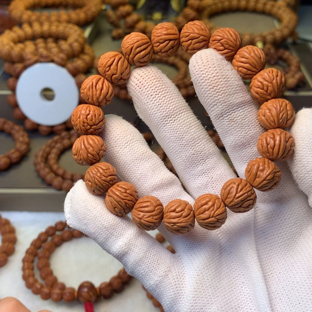 桃核吊坠秦岭龙纹