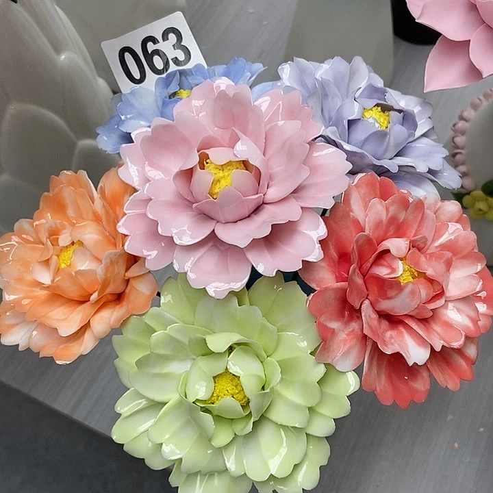 陶瓷纯手工捏花设计