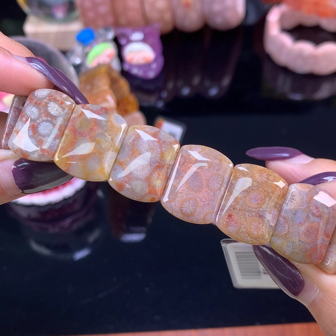 【闪购商品】颈饰未镶嵌硅化珊瑚（珊瑚玉）福利手牌超漏（17号）