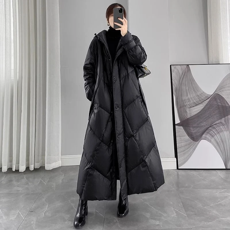 黑色超长款羽绒服女冬季2025年新款韩版宽松白鸭绒加厚保暖外套潮