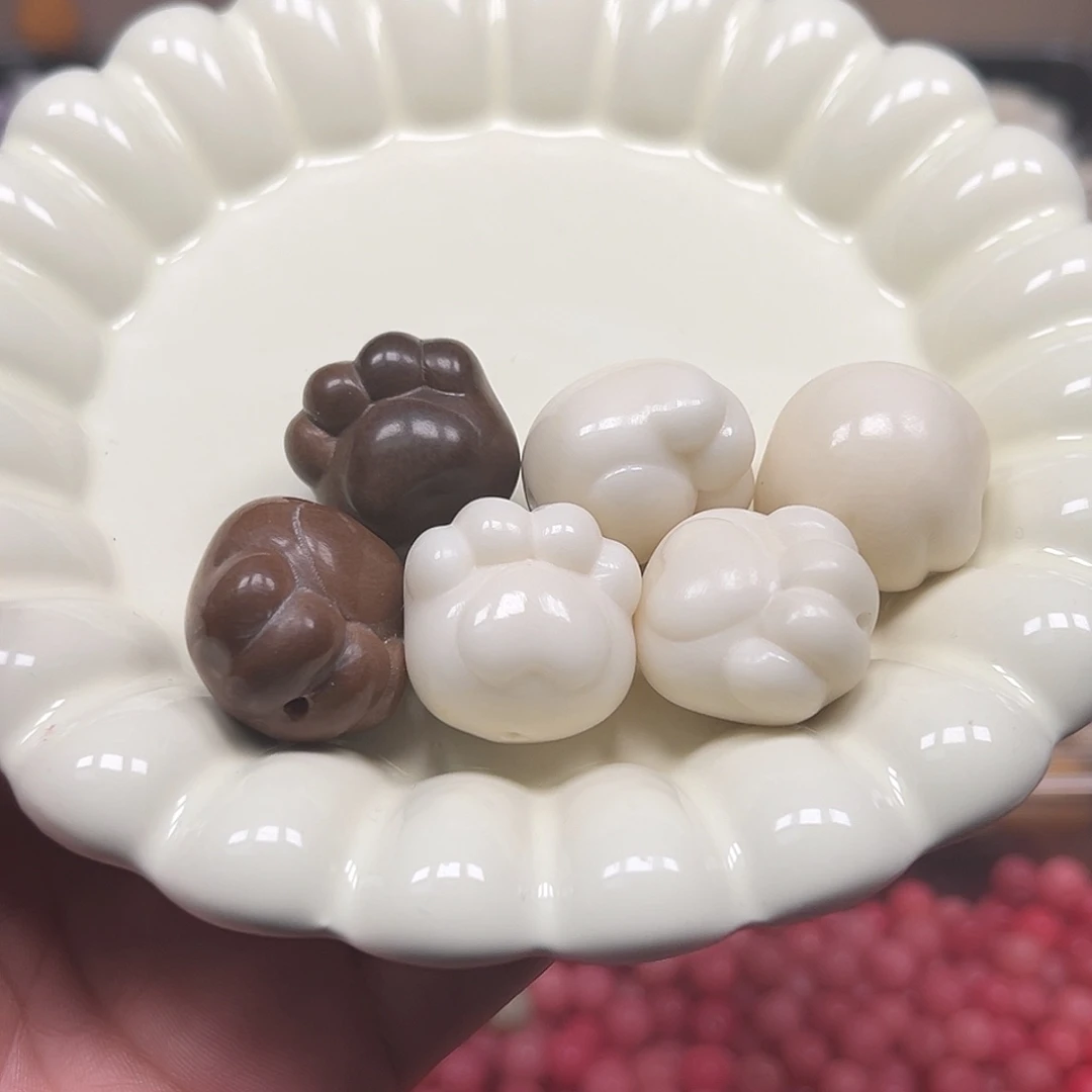 菩提根/象牙果手串2颗熊爪颜色备注通货