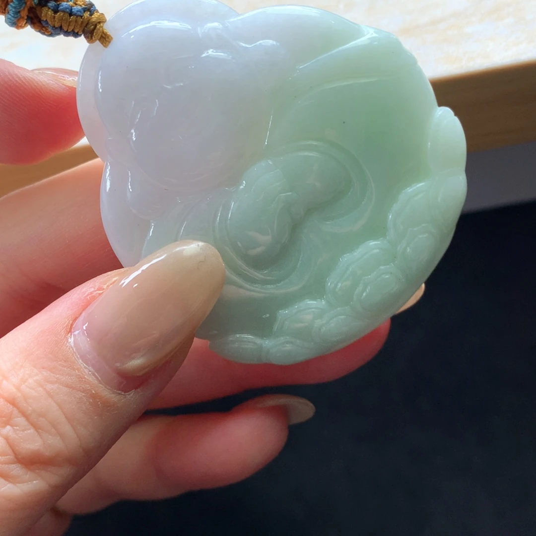 翡翠未镶嵌颈饰吊坠