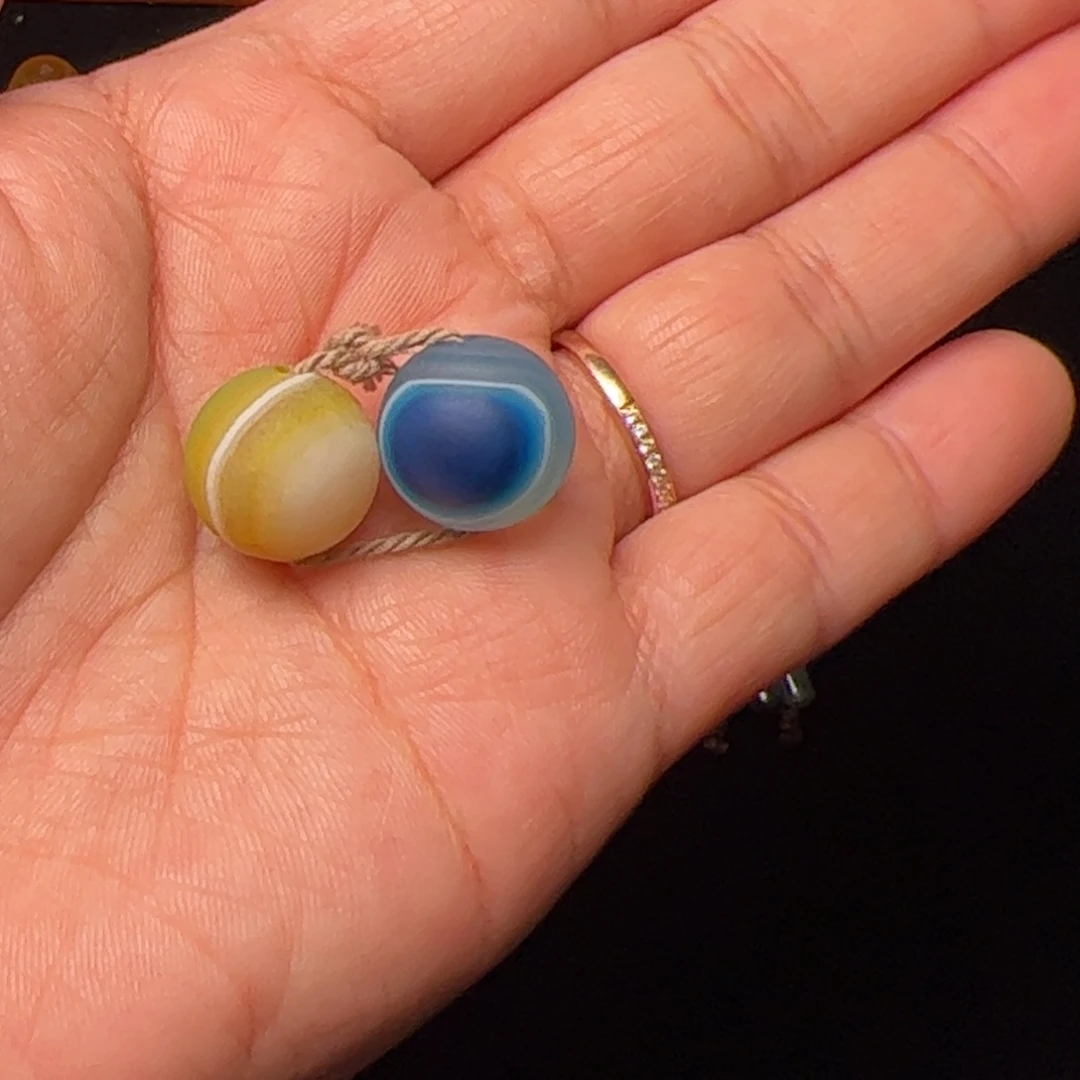 看***行玛瑙/玉髓未镶嵌配饰