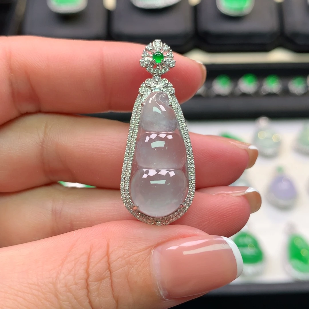 翡翠吊坠(不含链)18K金镶嵌