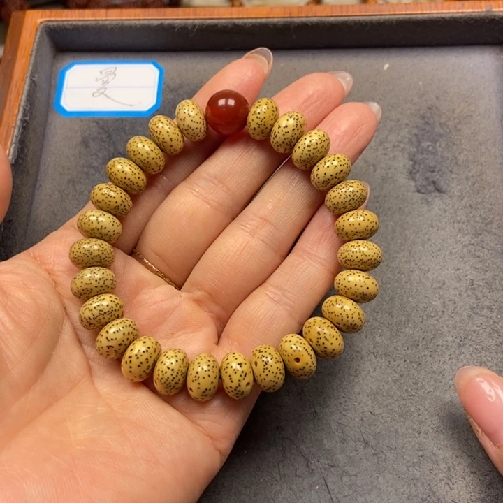 星月菩提吊坠菩提