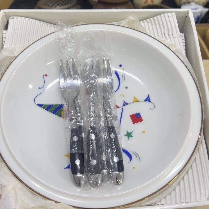 手工艺品琉璃瓷器1哈哈哈哈
