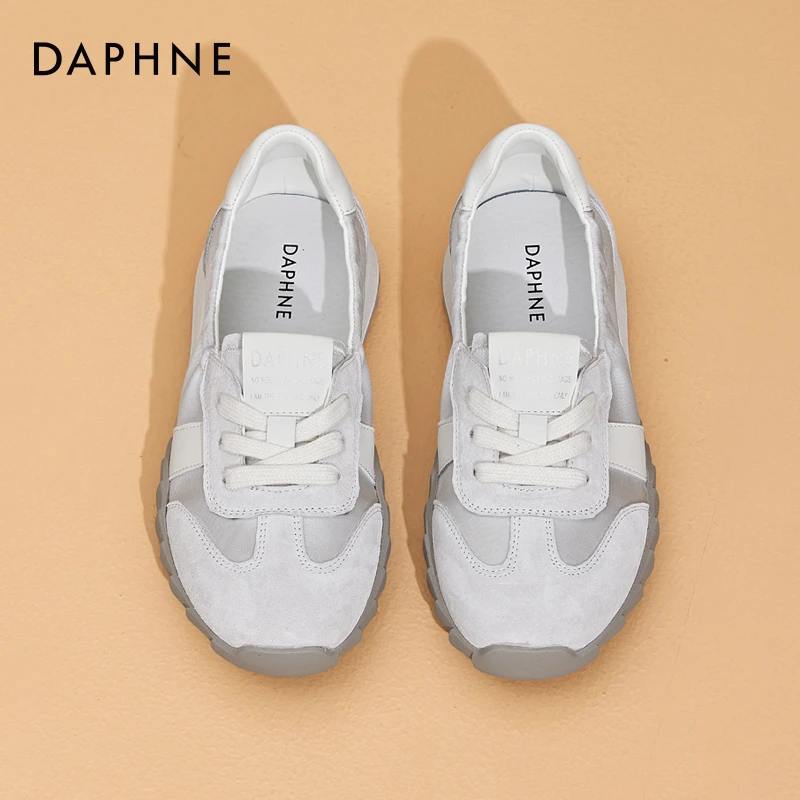 达芙妮德训鞋女休闲鞋春季新款百搭阿甘鞋运动学生旅游鞋日常时尚