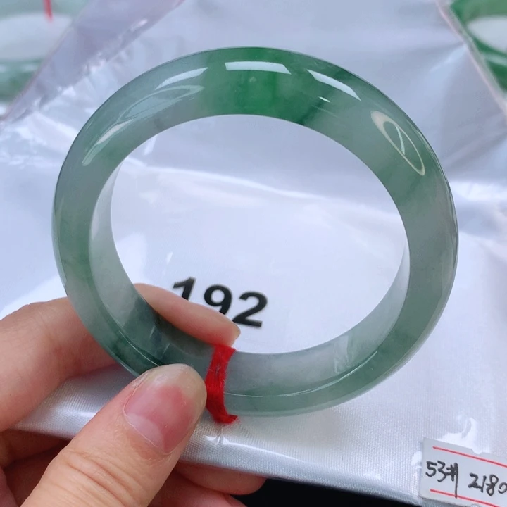 翡翠手镯未镶嵌翡翠手镯53