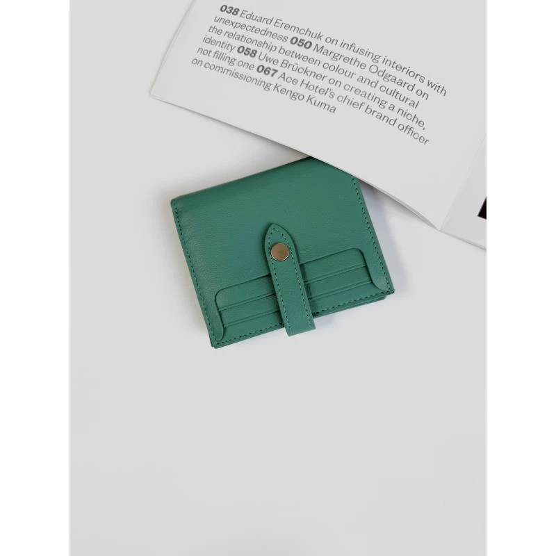 高端真皮短款钱包女士ins大容量卡包超薄多卡位迷你钱包证件包