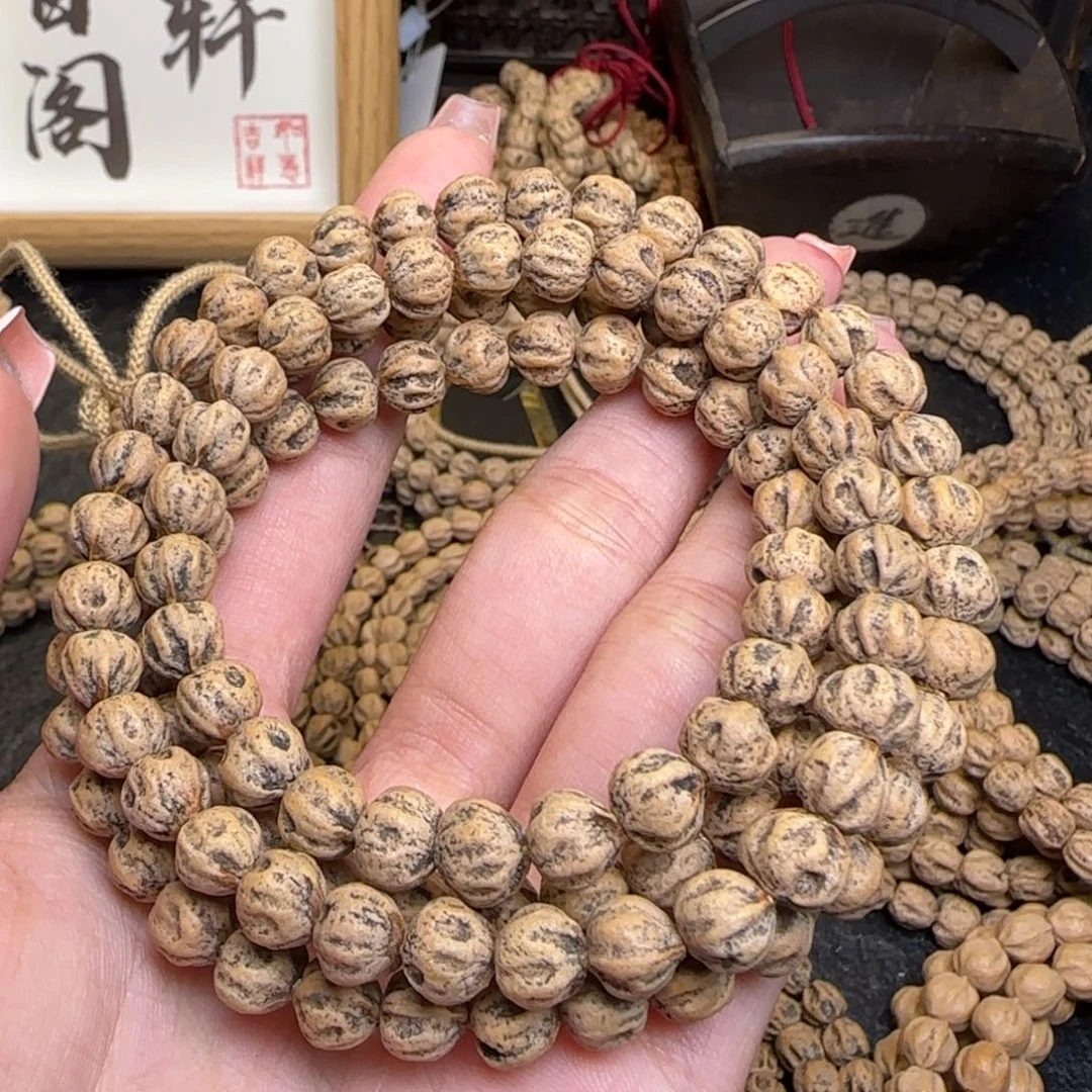 柏香籽/百香籽吊坠文*