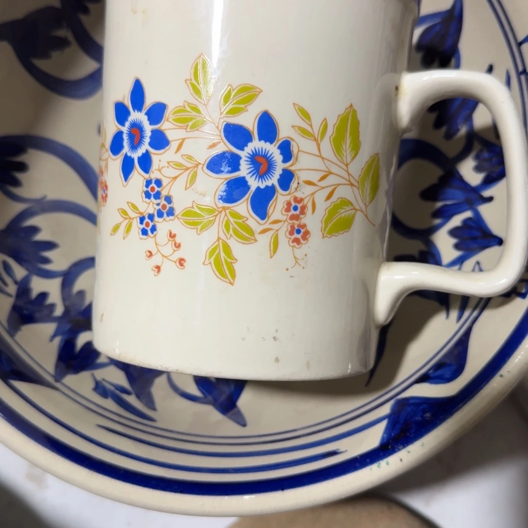 偷***/茶盏在这里我们就不需要