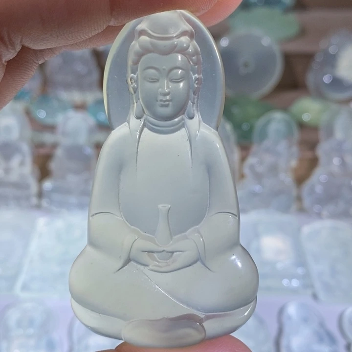 岫玉未镶嵌颈饰吊坠