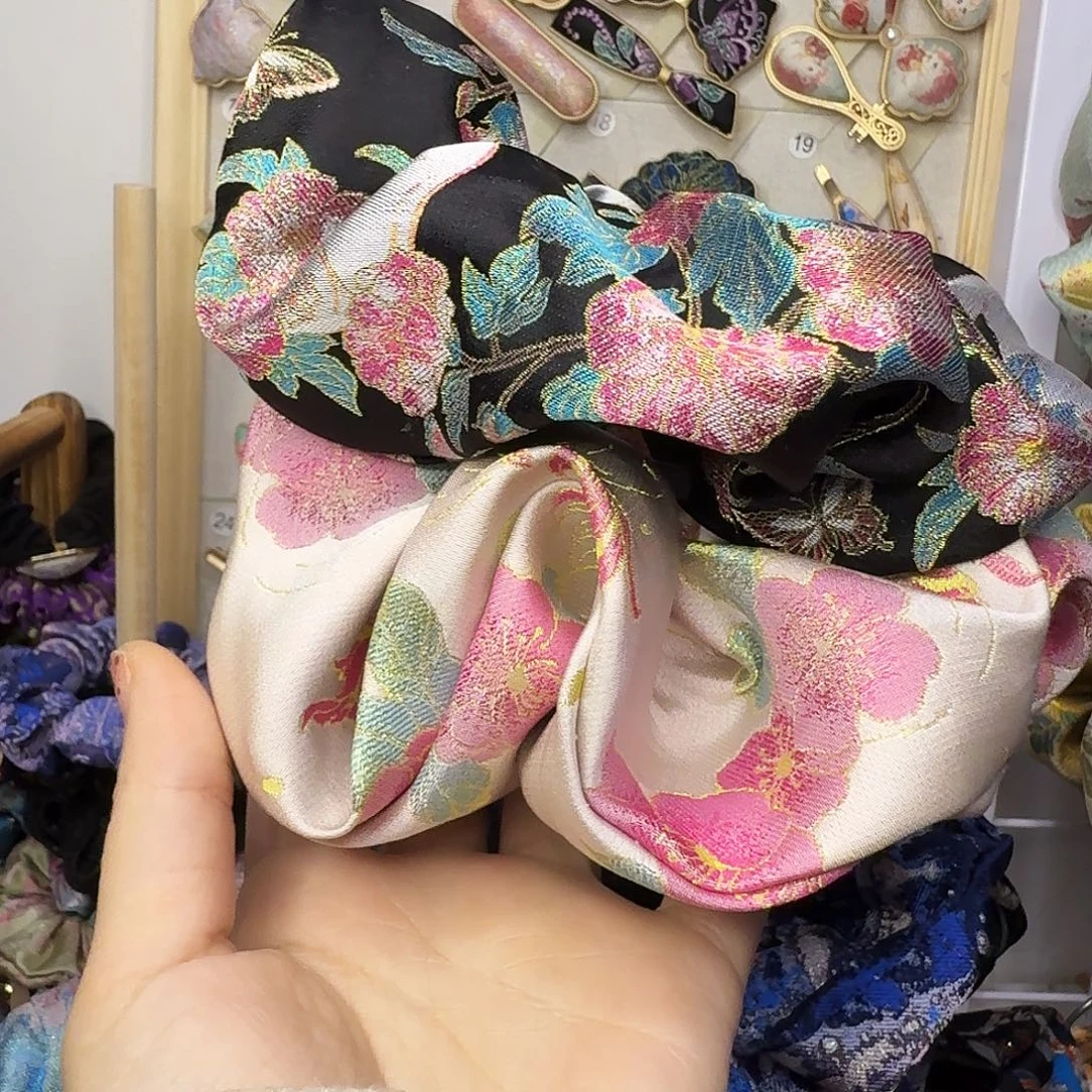 布艺铁合金天天开心