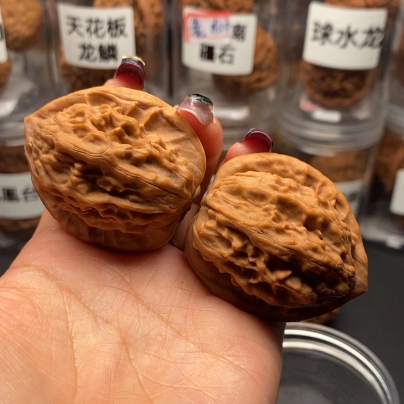 【闪购商品】吊坠文玩核桃大红袍39