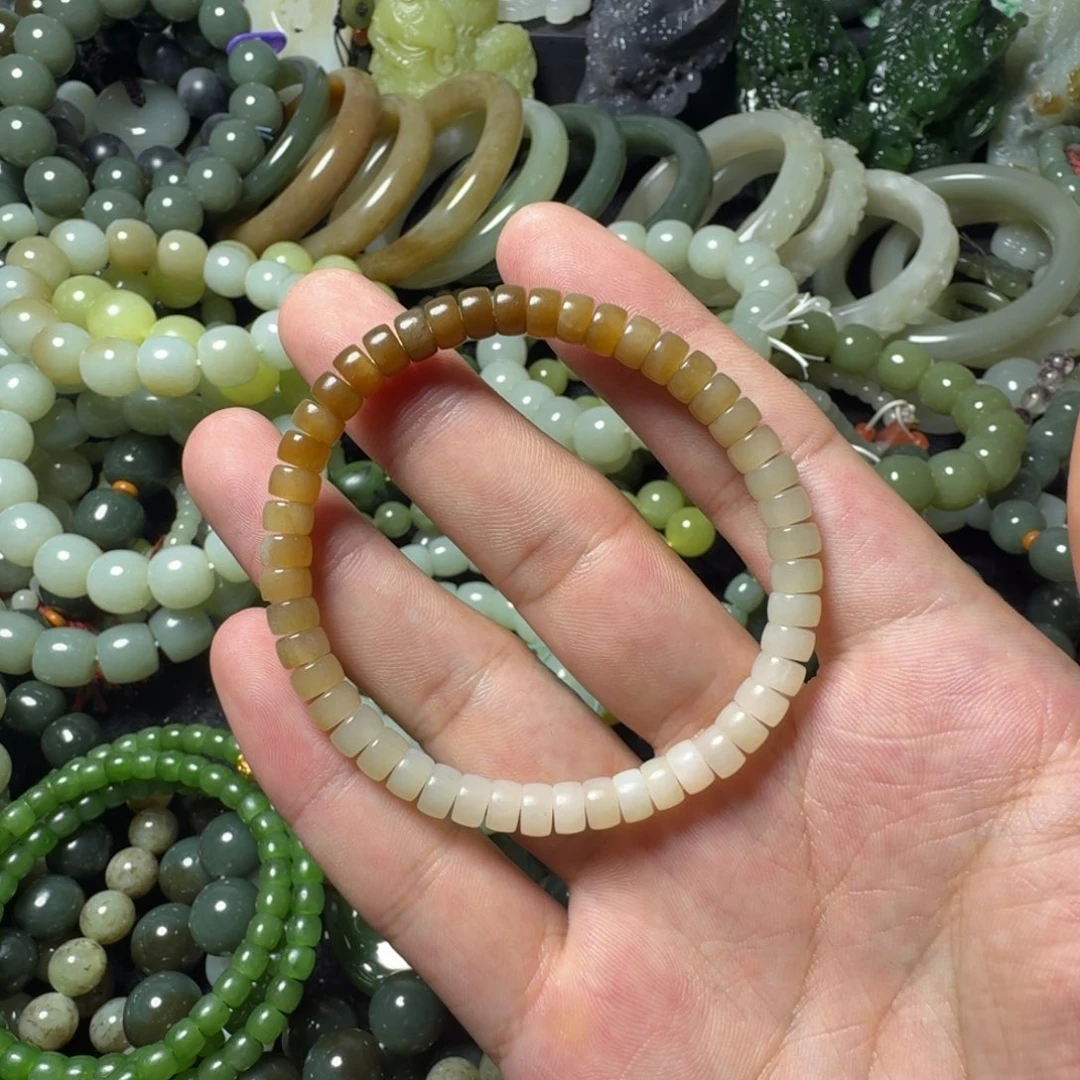 和田玉未镶嵌手串