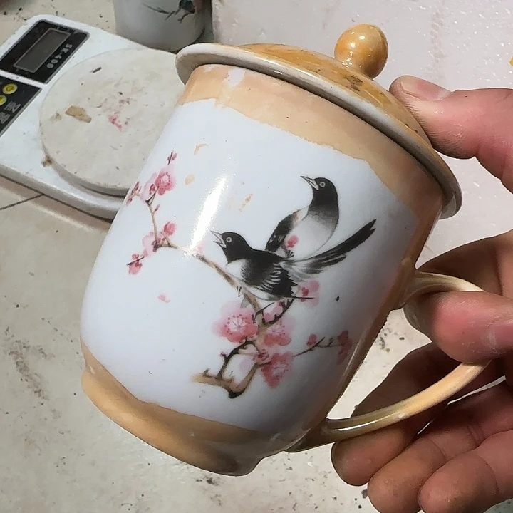 苗***哥摆件10元包邮的价格